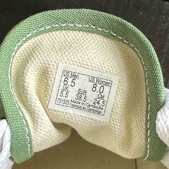 Vans Green and Cream Canvas Sneakers - Picture 4 of 7